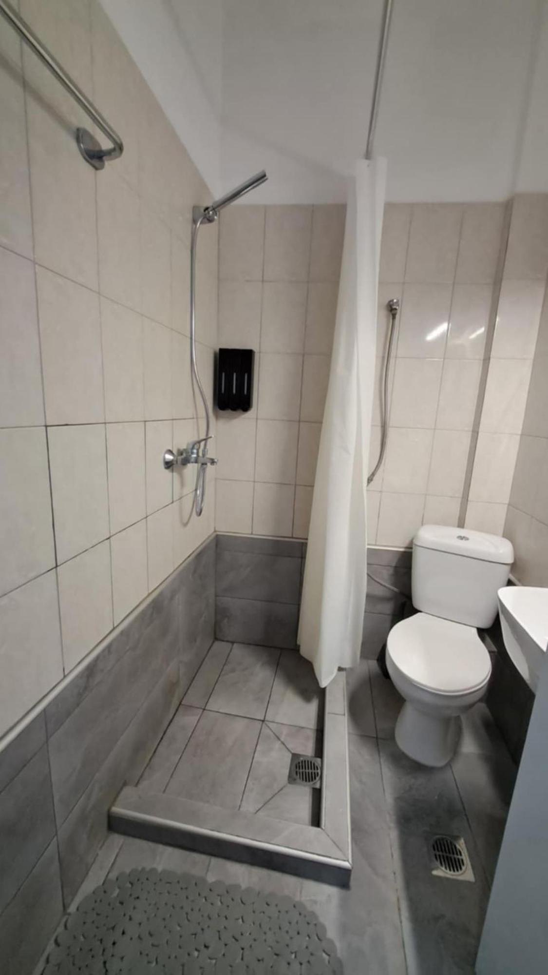 Meerithic Rokka Rooms 沃尔沃罗 外观 照片